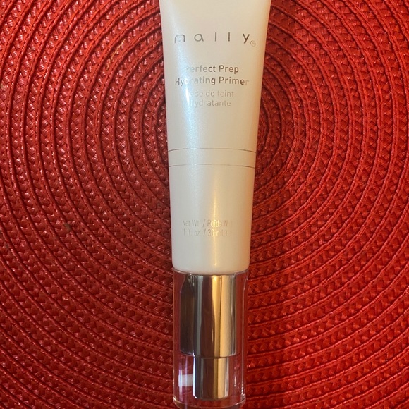 Mally Hydrating Primer - Picture 2 of 2